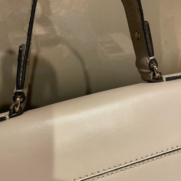 Kate Spade Cream Leather Crossbody Satchel Bag with Gold Hardware - Picture 11 of 12